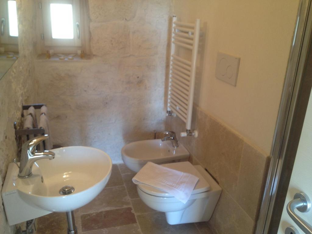 Il Granello Di Senape In Valle D'Itria Guest House Locorotondo Room photo